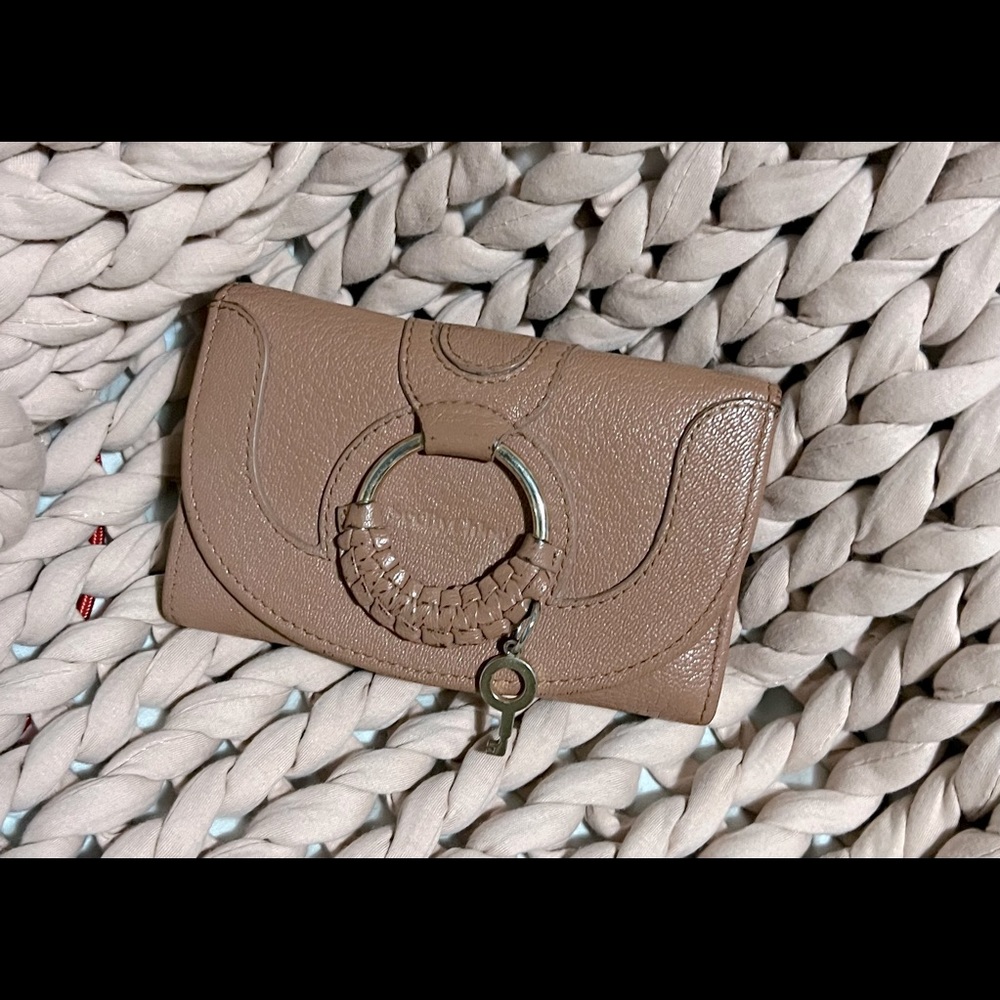 SeeByChloe wallet